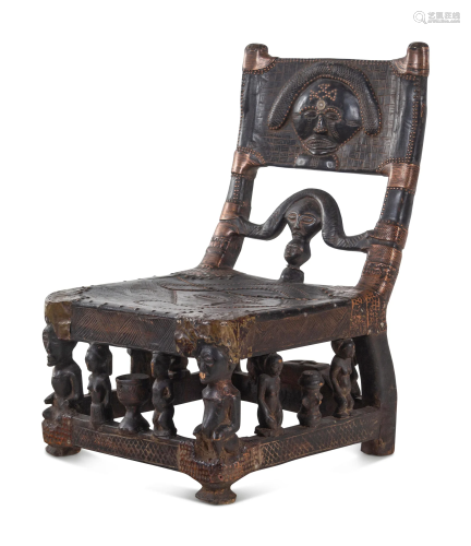 A Chowke Wood Chief's Chair