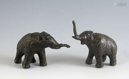 Paar Elefanten.