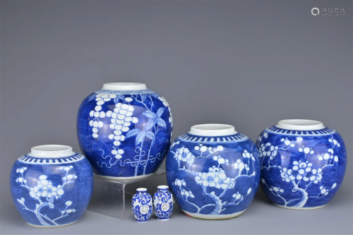 FOUR CHINESE BLUE AND WHITE PORCELAIN GINGER JARS, 19/20TH C...