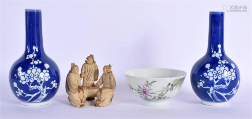 AN EARLY 20TH CENTURY CHINESE FAMILLE ROSE TEABOWL Late Qing...