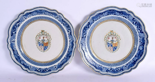 A FINE PAIR OF 18TH CENTURY CHINESE EXPORT ARMORIAL CRESTED ...