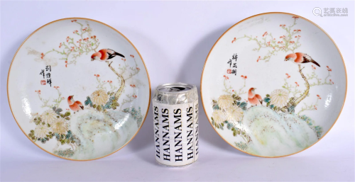 A PAIR OF CHINESE REPUBLICAN PERIOD FAMILLE ROSE PORCELAIN D...