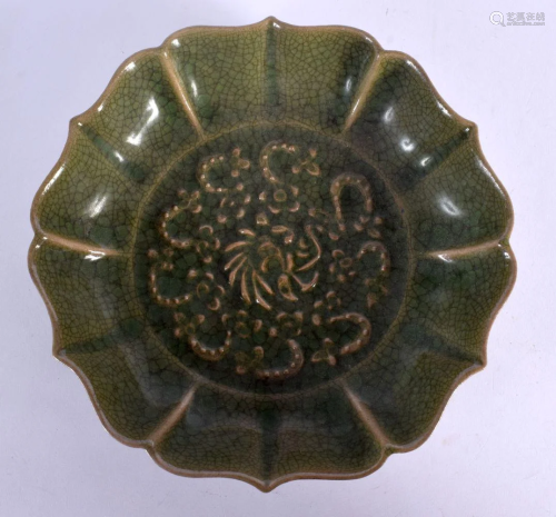 A CHINESE GREEN GLAZED PORCELAIN BRUSGH WASHER 20th Century....