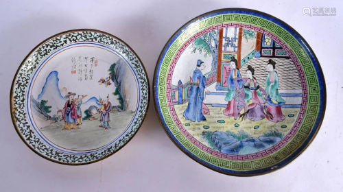 TWO CHINESE QING DYNASTY CANTON ENAMEL CIRCULAR PLATES paint...