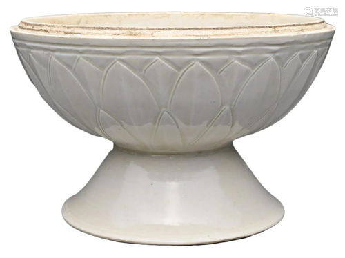 A CHINESE DING-TYPE LOTUS BOWL