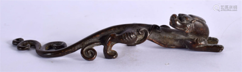 A 19TH CENTURY CHINESE BRONZE DRAGON SCROLL WEIGHT Qing. 15 ...