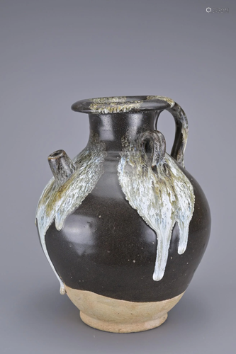 A CHINESE PHOSPHATIC SPLASHED BOWN GLAZED JAR