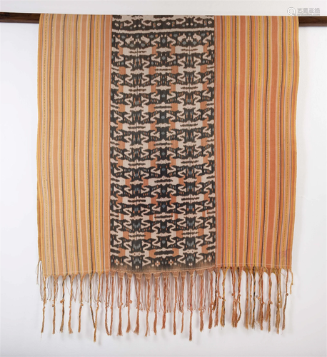 AN IKAT HANGING