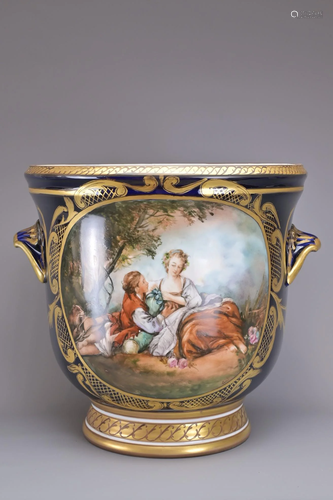 A CONTINENTAL PORCELAIN JARDINERE, 20TH CENTURY