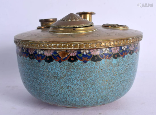 A 19TH CENTURY CHINESE CLOISONNE ENAMEL INKWELL Qing. 13 cm ...