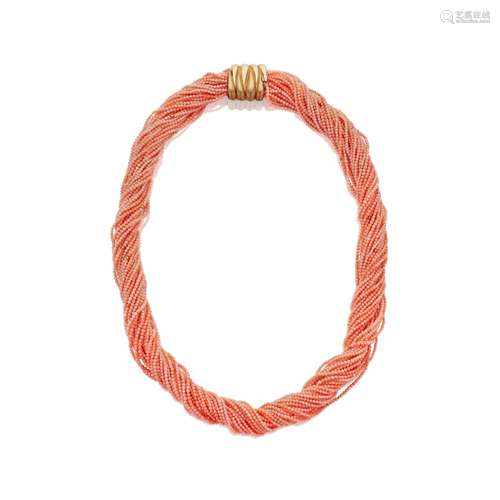 【Y】A CORAL TORSADE NECKLACE, ITALY