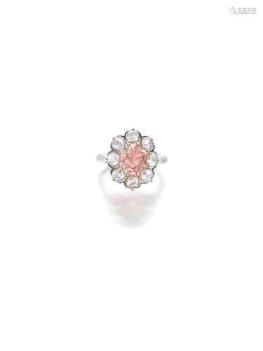【¤】A PADPARADSCHA SAPPHIRE AND DIAMOND RING