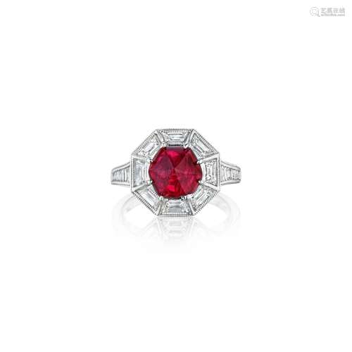 【¤】A SPINEL AND DIAMOND RING