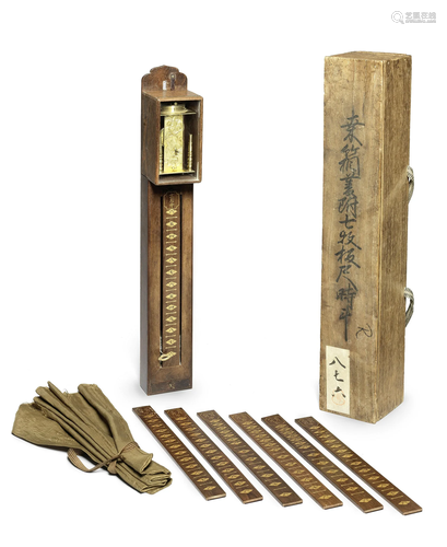 A RARE early 19TH CENTURY JAPANESE SHITAN WOOD SHAKU DOKEI t...