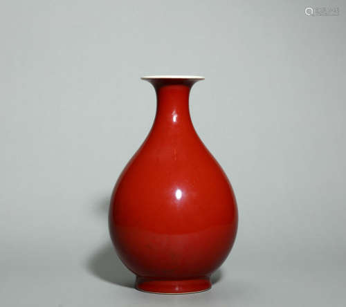 清中期 祭红釉玉壶春瓶