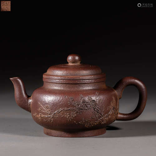 China Qing Dynasty purple sand teapot