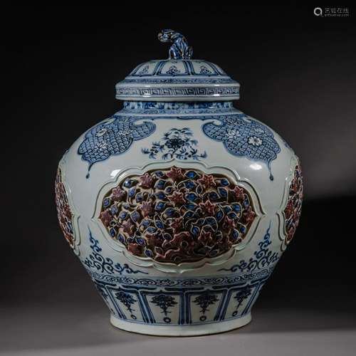 China Yuan Dynasty Blue and white glazed red jar with lid