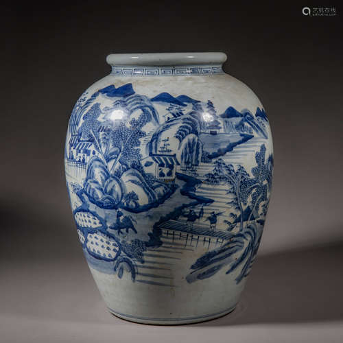 China Qing Dynasty Blue and white porcelain jar