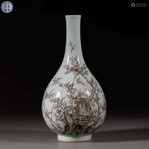 China Qing Dynasty Yongzheng style porcelain vase