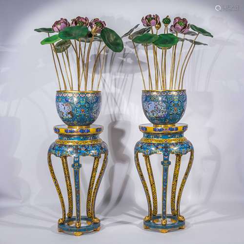 China Qing Dynasty A set of cloisonne lotus-shaped ornaments