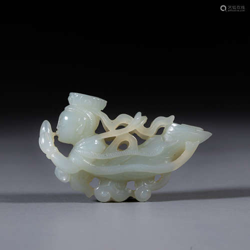 China Liao Dynasty Hetian jade carving flying sky