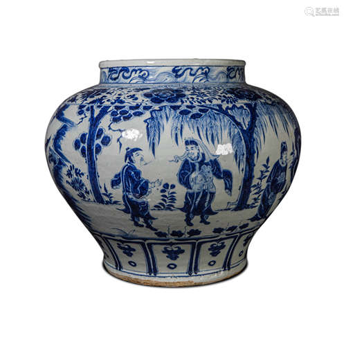 China Yuan Dynasty blue and white porcelain jar