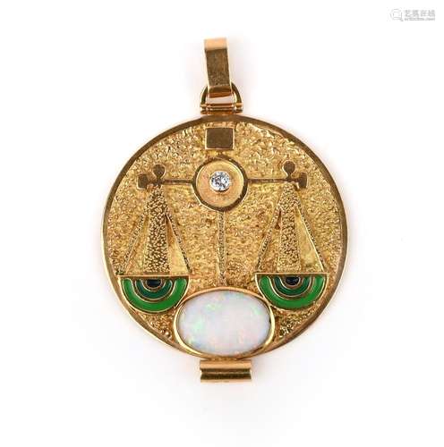 Pendentif italien en or, opale et diamant, années 1970, conç...