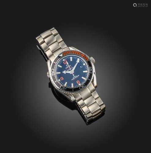 Une montre-bracelet pour homme en acier inoxydable 'Seamaste...