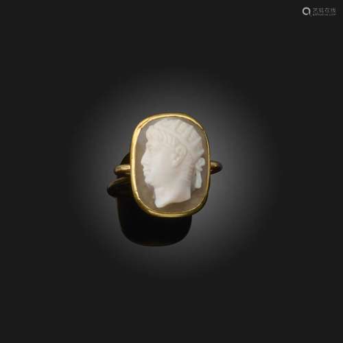 Bague camée en agate, début du 19e siècle, l'agate ovale gri...