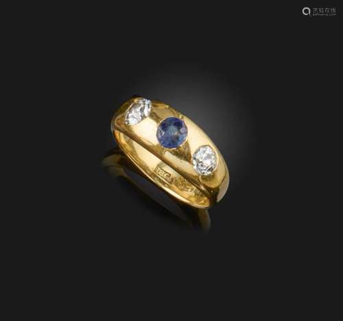 Bague gitane victorienne en saphir et diamants, le saphir de...