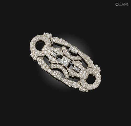 Broche Art Déco en diamant, années 1930, conçue comme une pl...