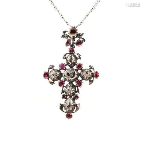 Pendentif cruciforme en rubis et diamant de la fin du XVIIIe...