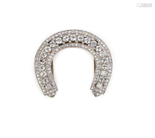 Une broche en diamants, Cartier, vers 1920 et plus tard, en ...