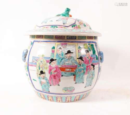 CHINESE PORCELAIN VESSEL GLAZED IN THE "FAMILLE ROSE&qu...