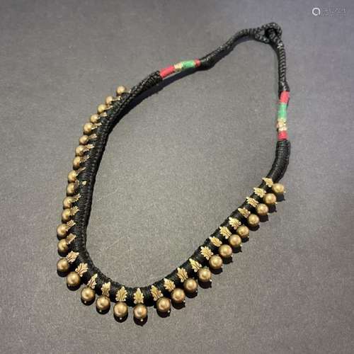 A SIMULATED GOLD BEAD MUGHAL NECKLACE, 19TH CENTURY