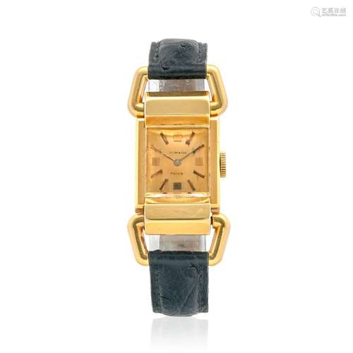 LEROY & FILS. AN UNUSUAL 18K GOLD MANUAL WIND WRISTWATCH