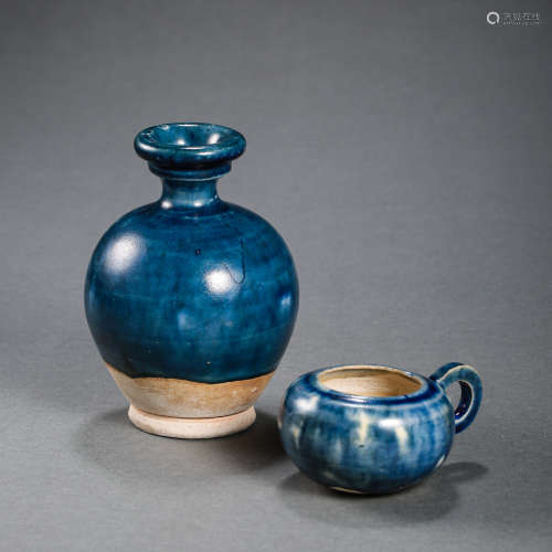 A SET OF CHINESE TANG DYNASTY BLUE-GLAZED PORCELAIN, 7TH CEN...