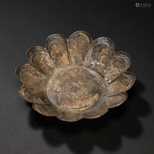 CHINESE TANG DYNASTY FINE SILVER PLATE