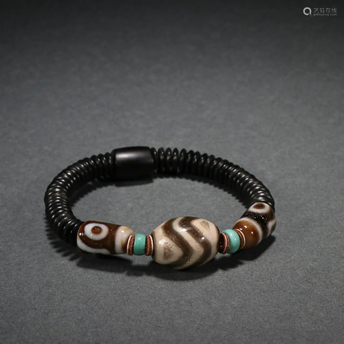 CHINESE DZI BEADED BRACELET