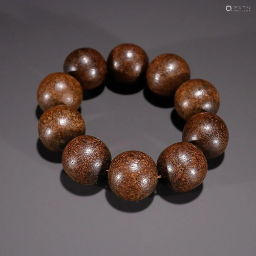 CHINESE AGARWOOD BEADED BRACELET