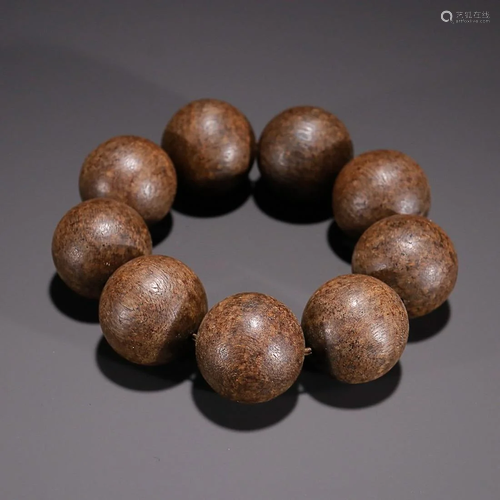 CHINESE AGARWOOD BEADED BRACELET