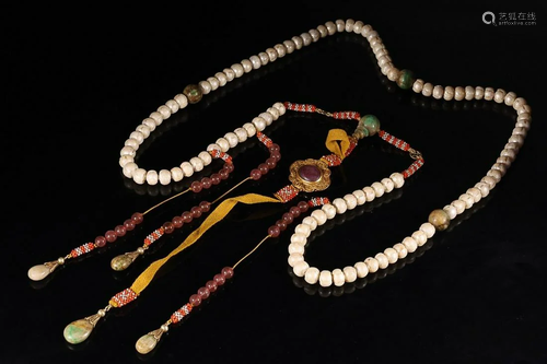 CHINESE PEARL MANDARIN COURT NECKLACE WITH CARVED 'SHOU...