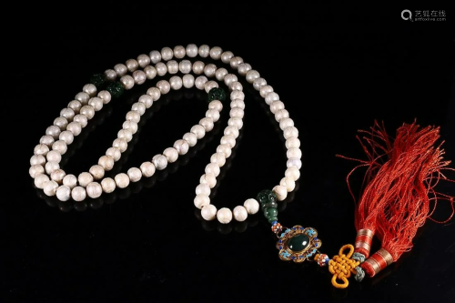 CHINESE PEARL AND JADEITE ROSARY WITH CARVED 'SHOU MEDA...