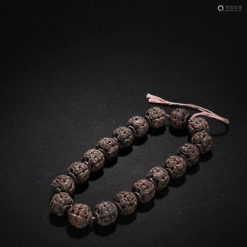 CHINESE AGARWOOD 18-COUNTS ROSARY WITH CARVED 'GANODERM...