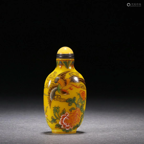 CHINESE PAINTED-ENAMEL YELLOW GLASS SNUFF BOTTLE DEPICTING &...
