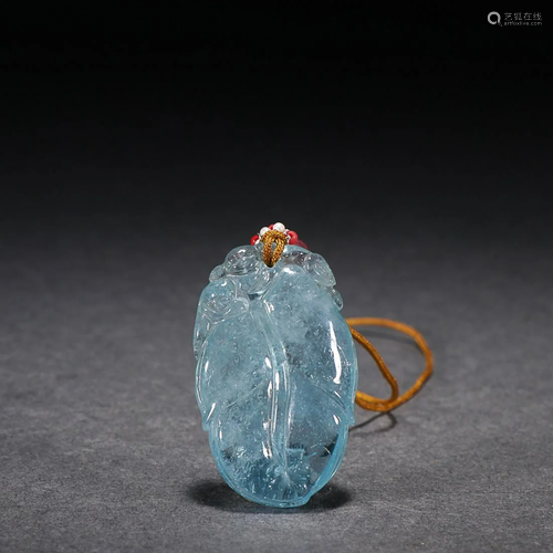 CHINESE AQUAMARINE PENDANT