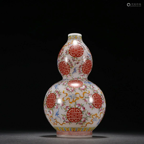 CHINESE PAINTED-ENAMEL GLASS DOUBLE-GOURD VASE DEPICTING &#x...