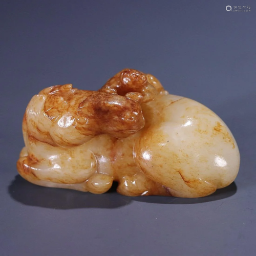 CHINESE HETIAN JADE HANDPIECE W WITH CARVED 'HORSE'...