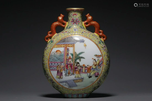 CHINESE YELLOW-GROUND FAMILLE-ROSE MOON FLASK VASE DEPICTING...