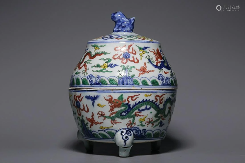 CHINESE FAMILLE-VERTE COVERED CENSER DEPICTING 'DRAGON&...